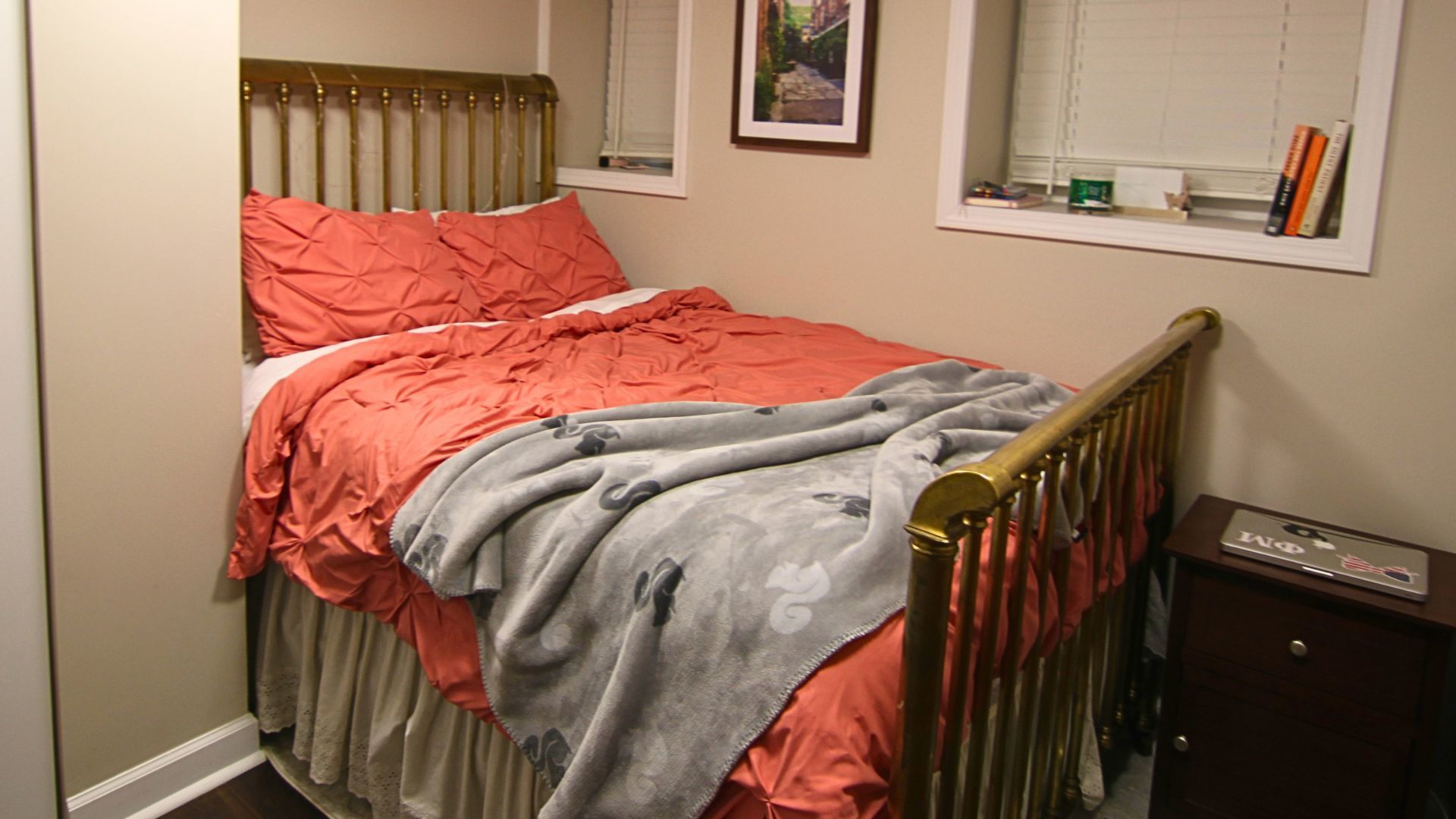 1016 W OAKDALE Avenue Unit: G