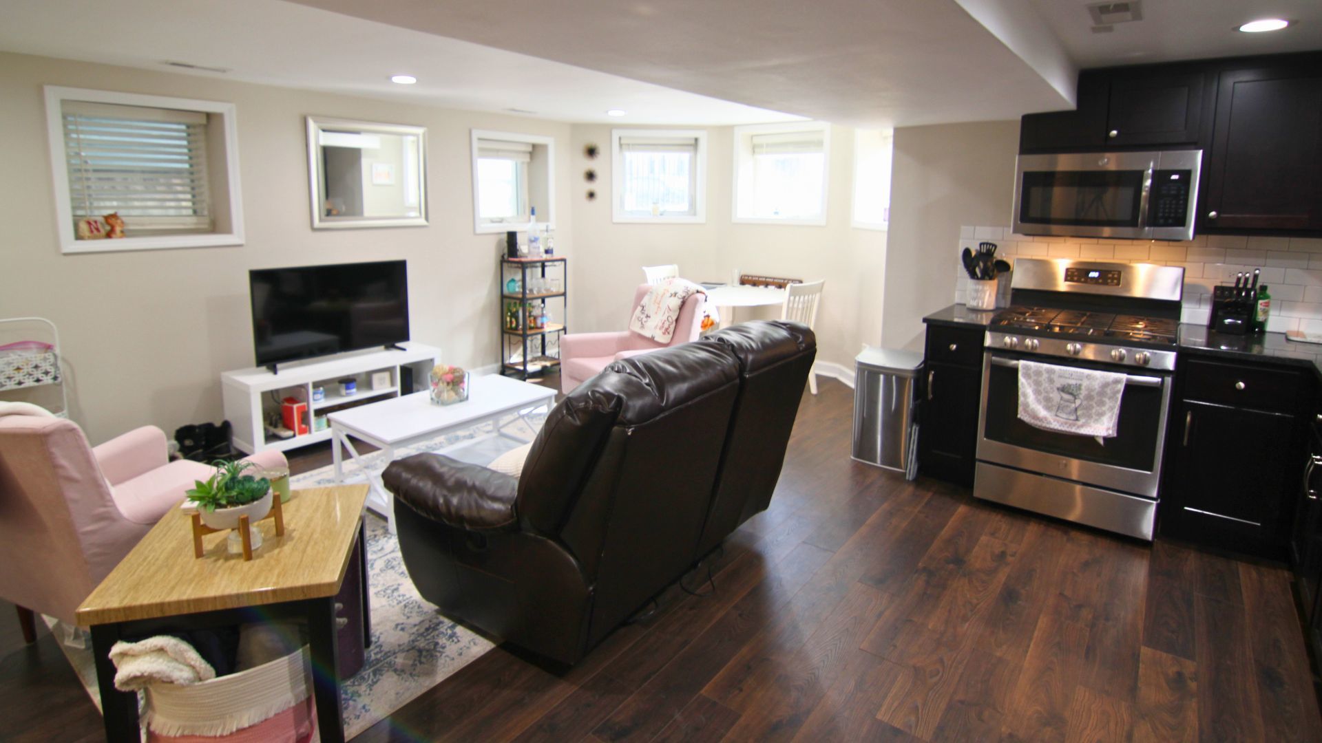 1016 W OAKDALE Avenue Unit: G