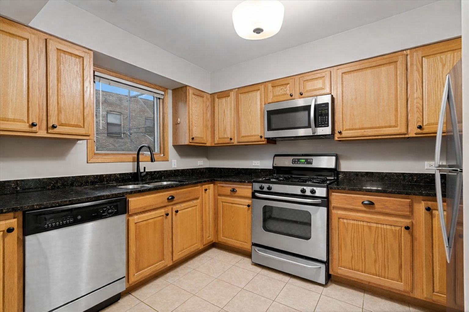 407 S Oak Park Avenue Unit: H