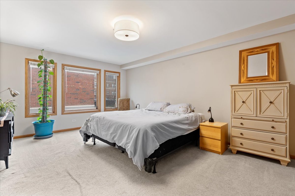 407 S Oak Park Avenue Unit: H