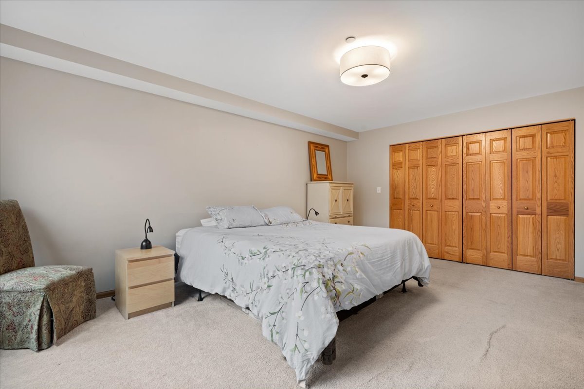 407 S Oak Park Avenue Unit: H