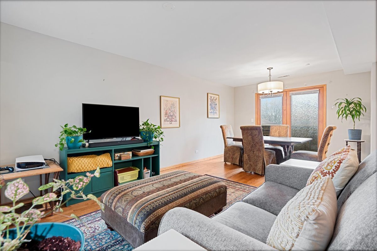 407 S Oak Park Avenue Unit: H