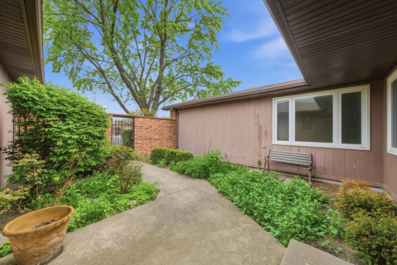 2453 Seville Circle