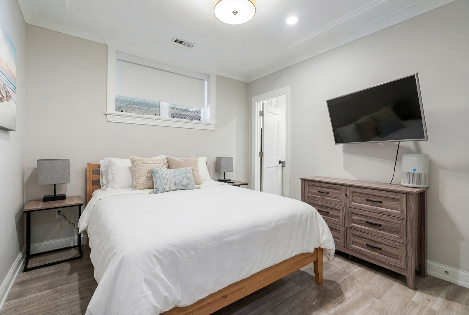 729 W Barry Avenue Unit: 1