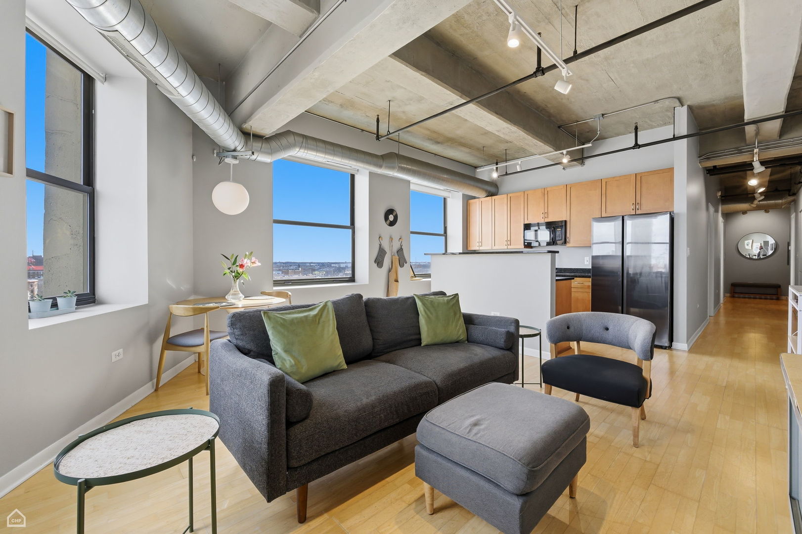 1550 S Blue Island Avenue Unit: 900