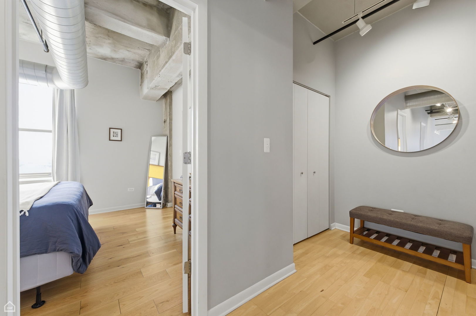 1550 S Blue Island Avenue Unit: 900