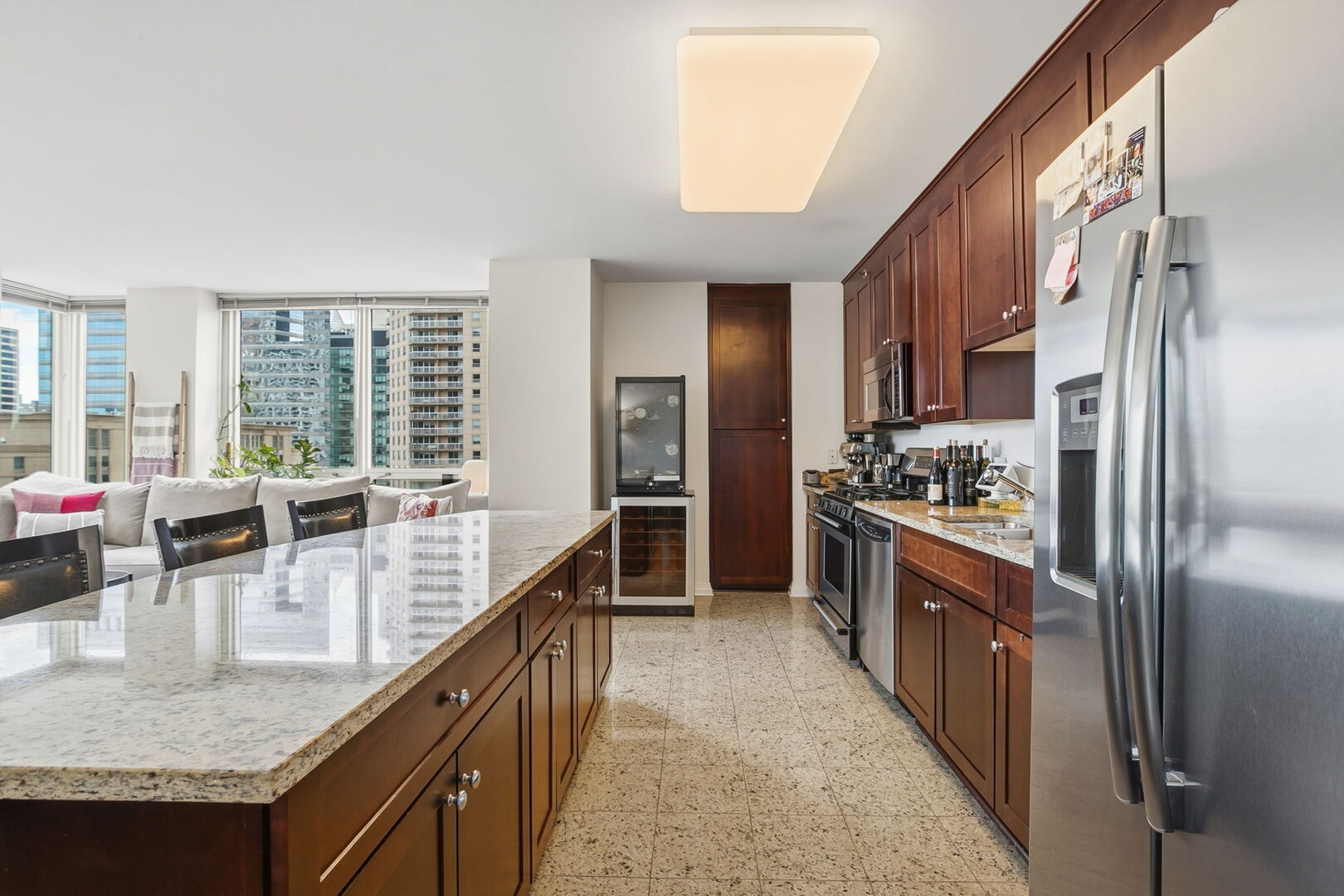 33 W Ontario Street Unit: 26B