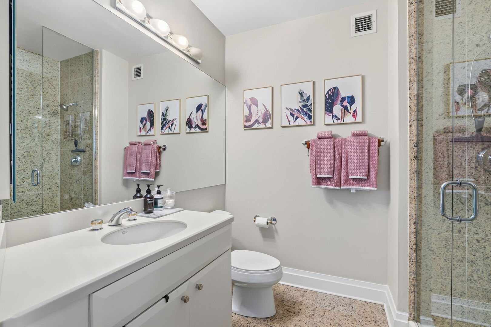 33 W Ontario Street Unit: 26B
