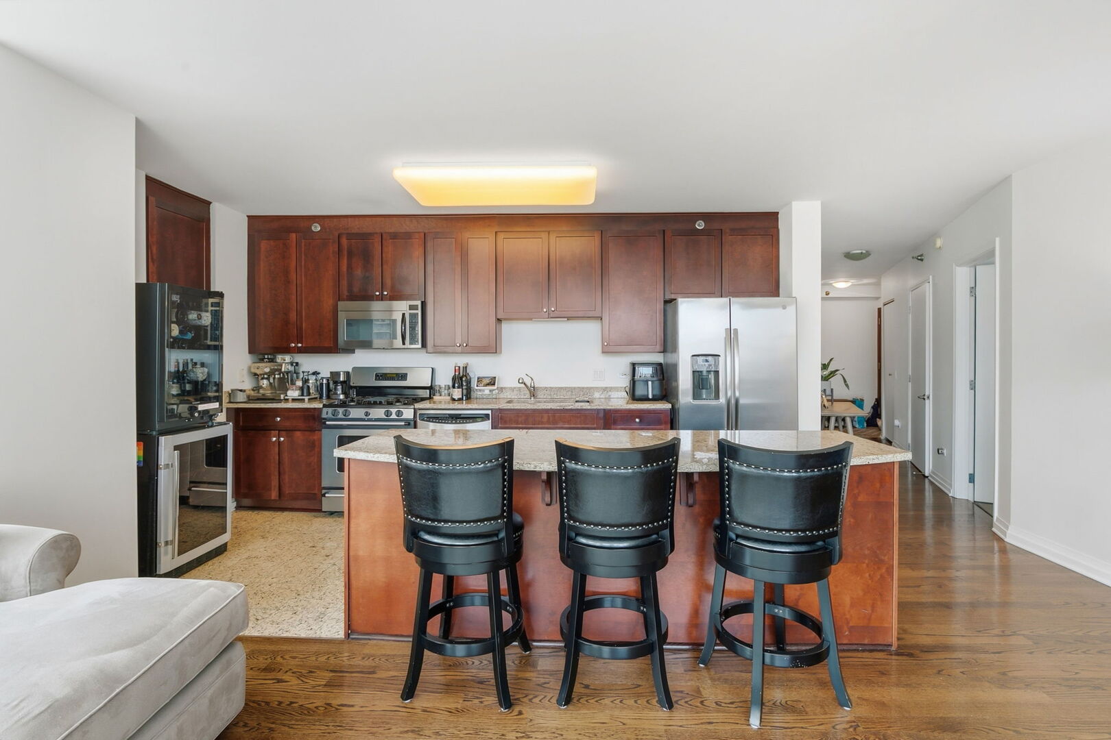 33 W Ontario Street Unit: 26B