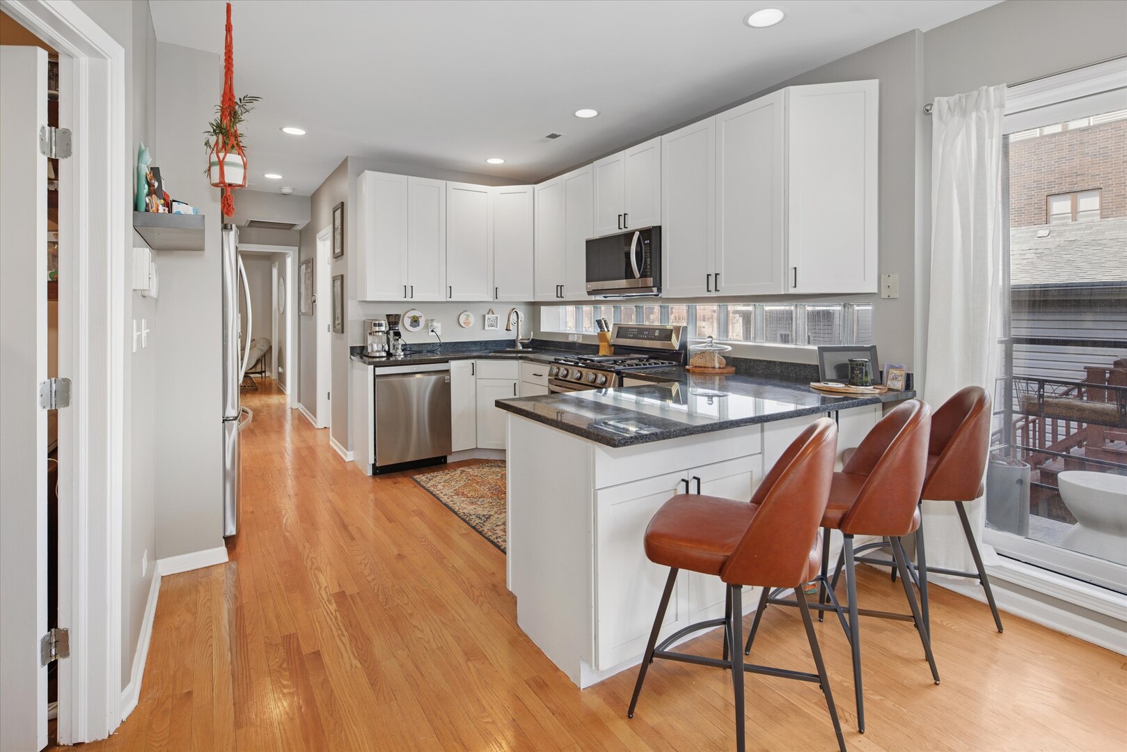1020 N MOZART Street Unit: 2