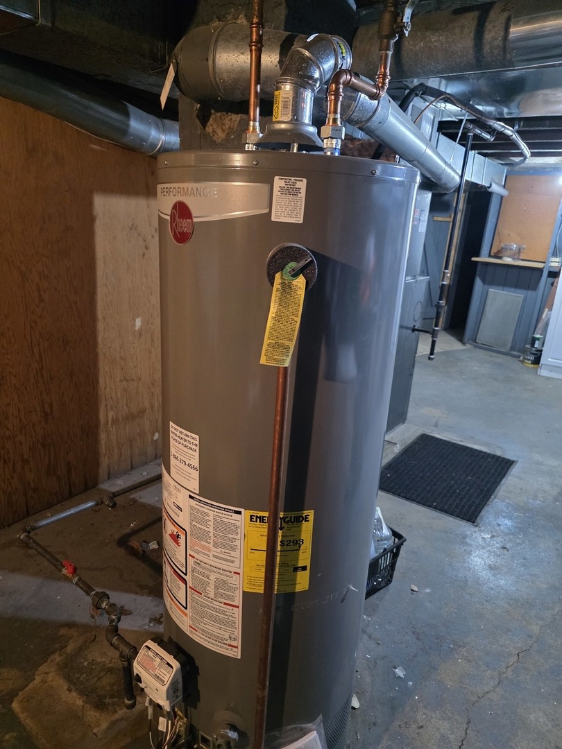 5411 W WARWICK Avenue