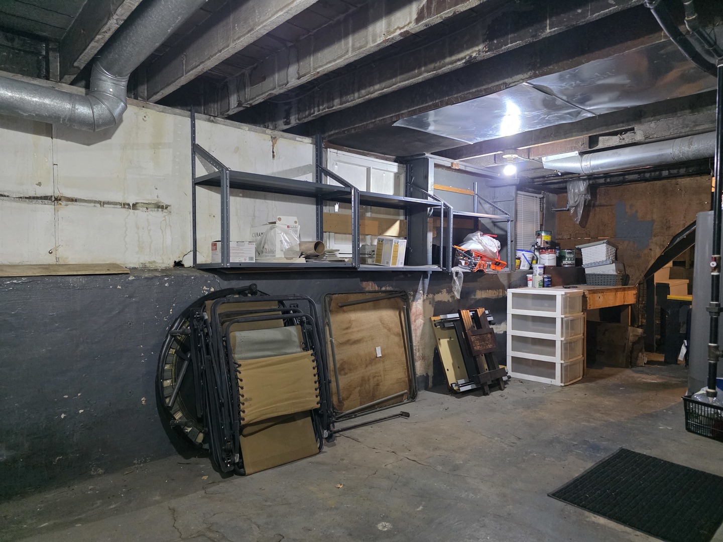 5411 W WARWICK Avenue