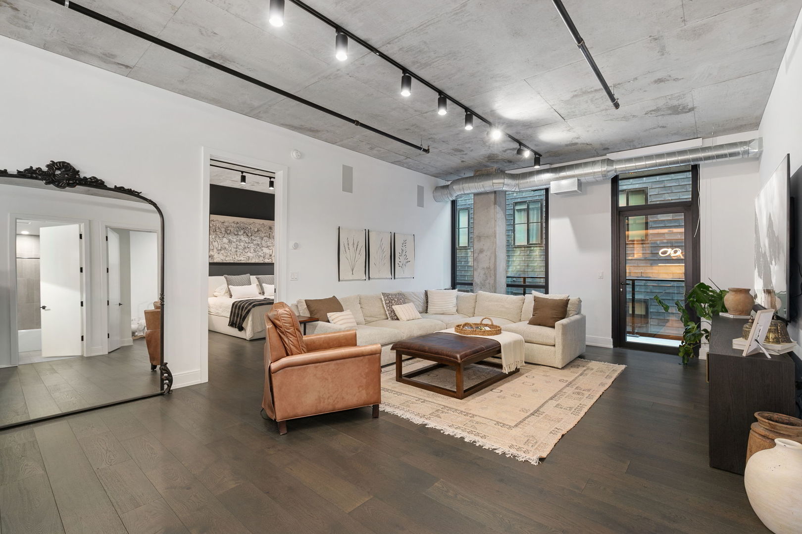 111 S Peoria Street Unit: 506