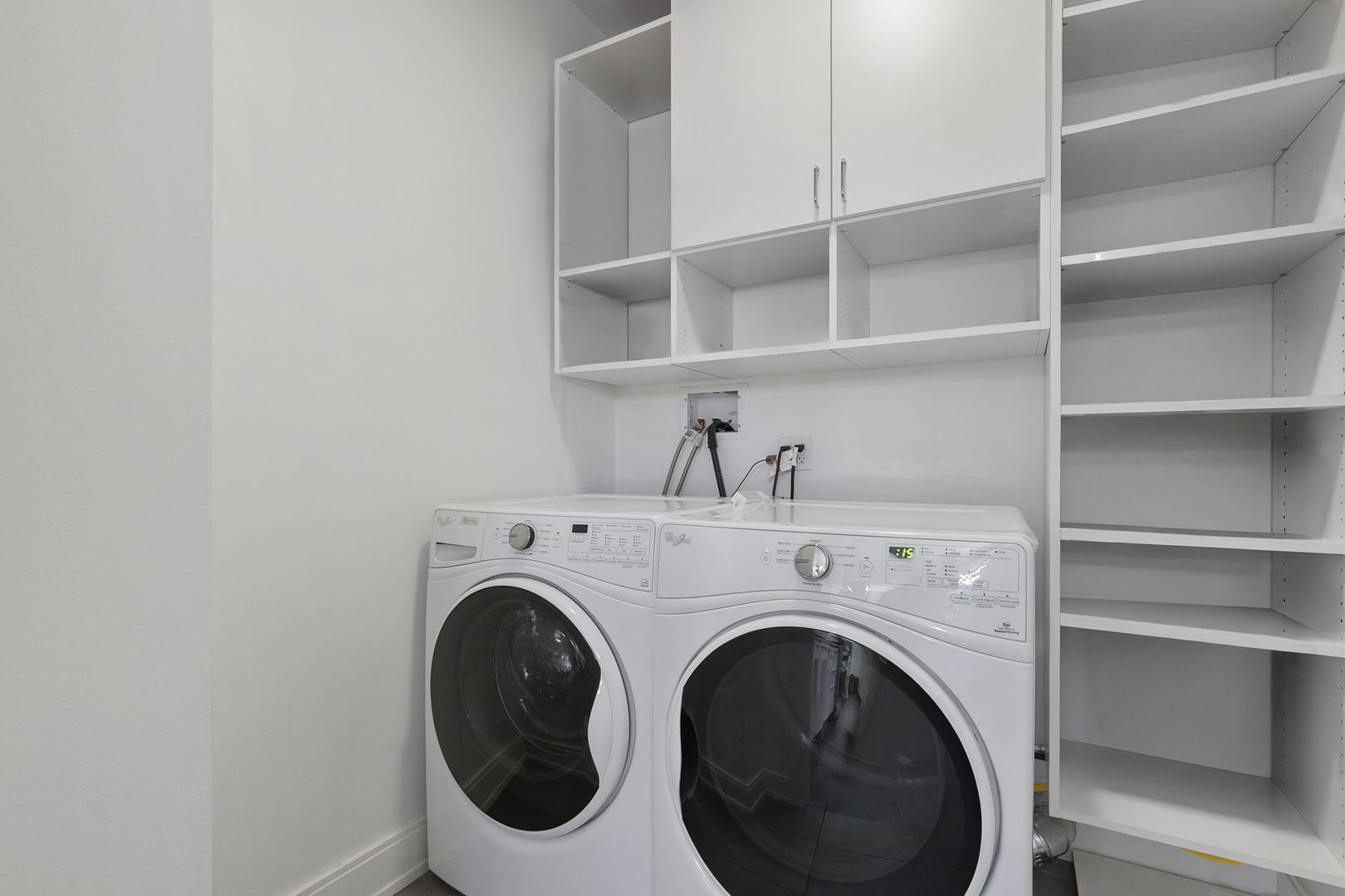 111 S Peoria Street Unit: 506