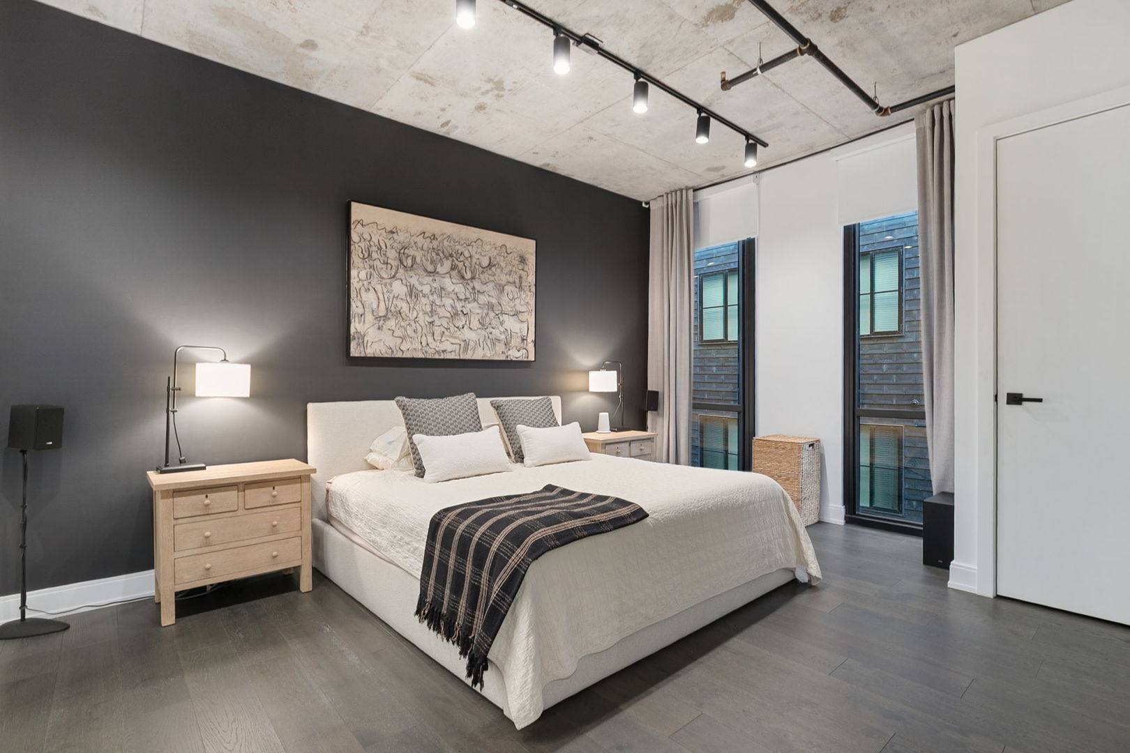 111 S Peoria Street Unit: 506