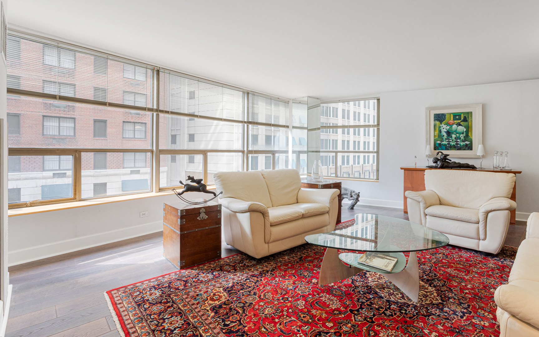 110 E Delaware Place Unit: 401