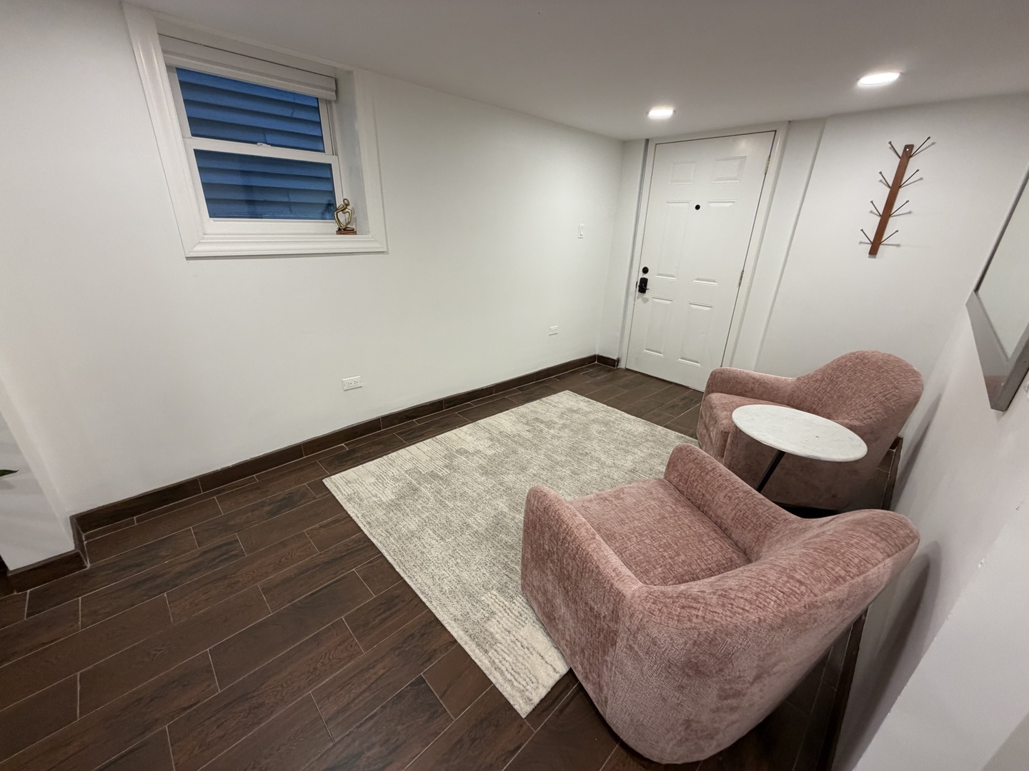 1805 W Cuyler Avenue Unit: G
