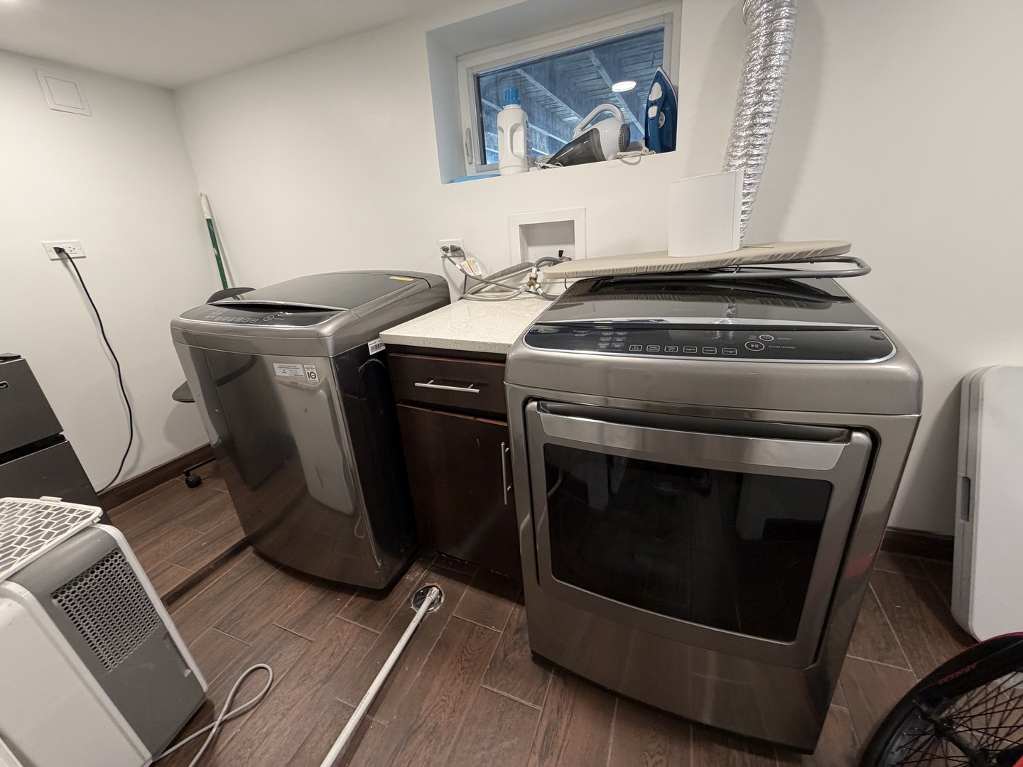 1805 W Cuyler Avenue Unit: G