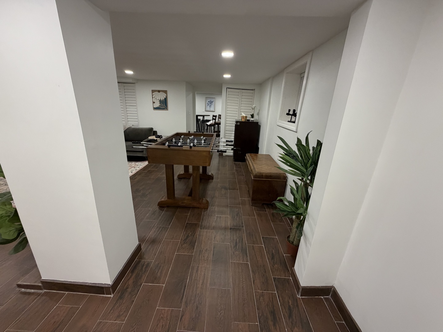 1805 W Cuyler Avenue Unit: G