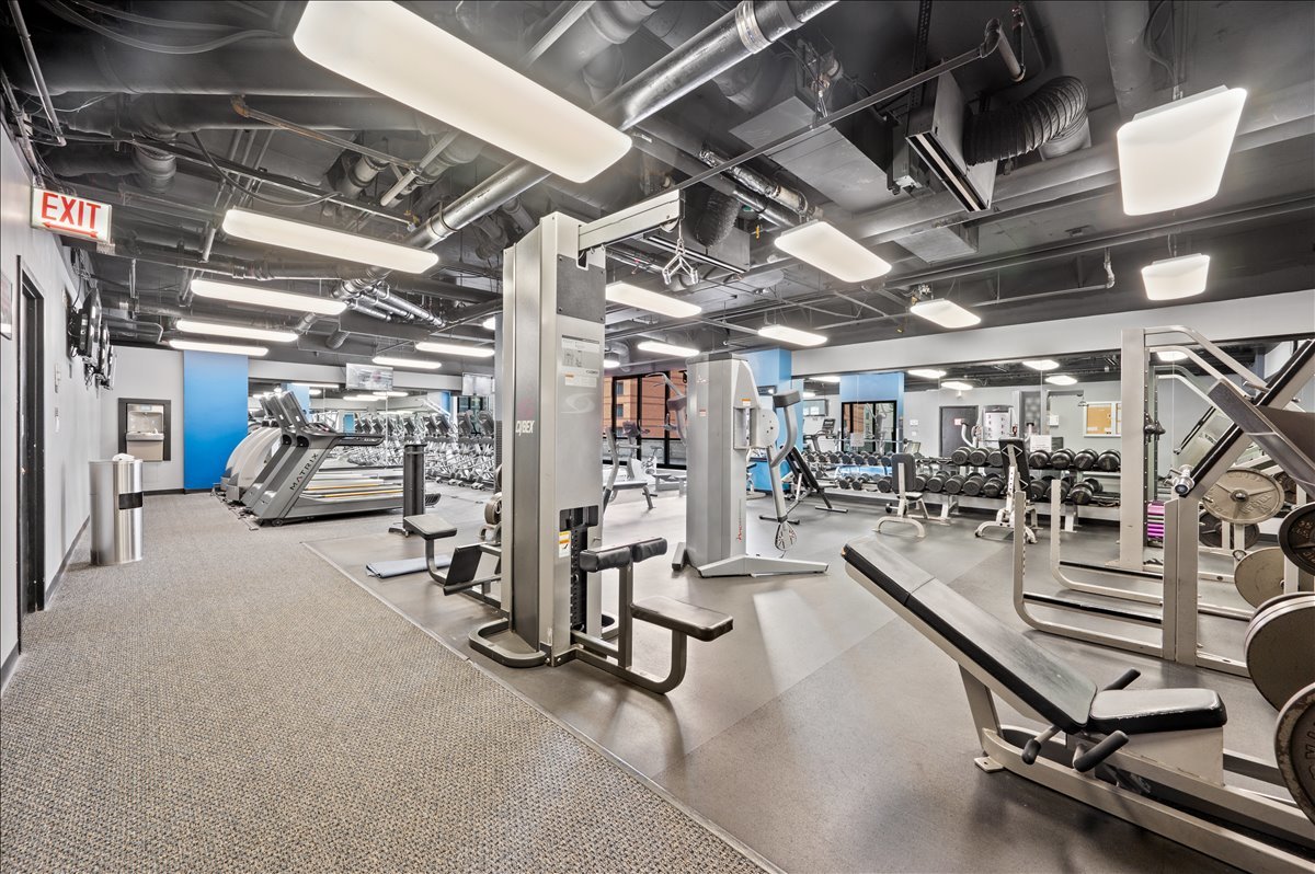 10 E ONTARIO Street Unit: 4602