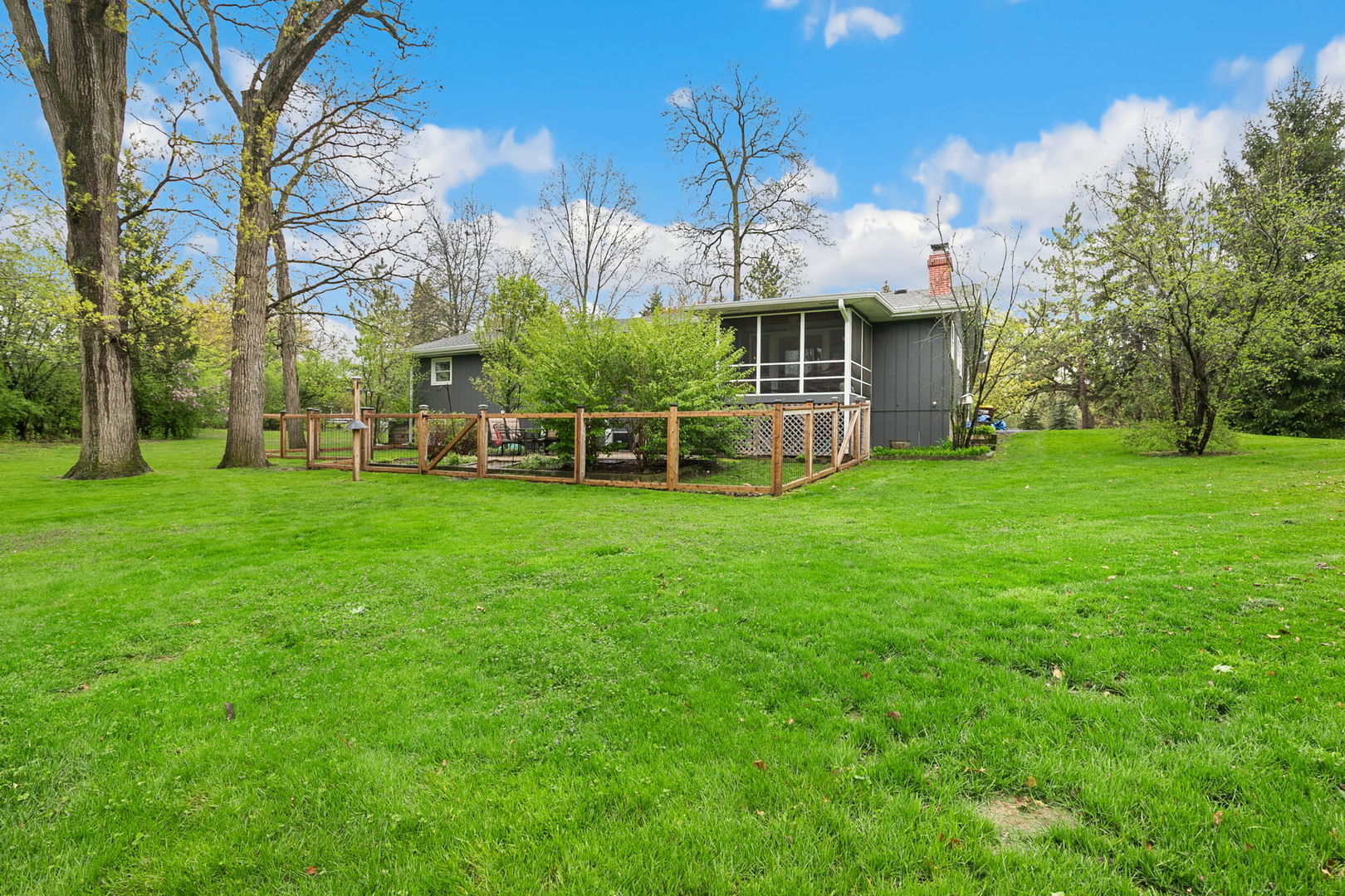 602 Hickory Road