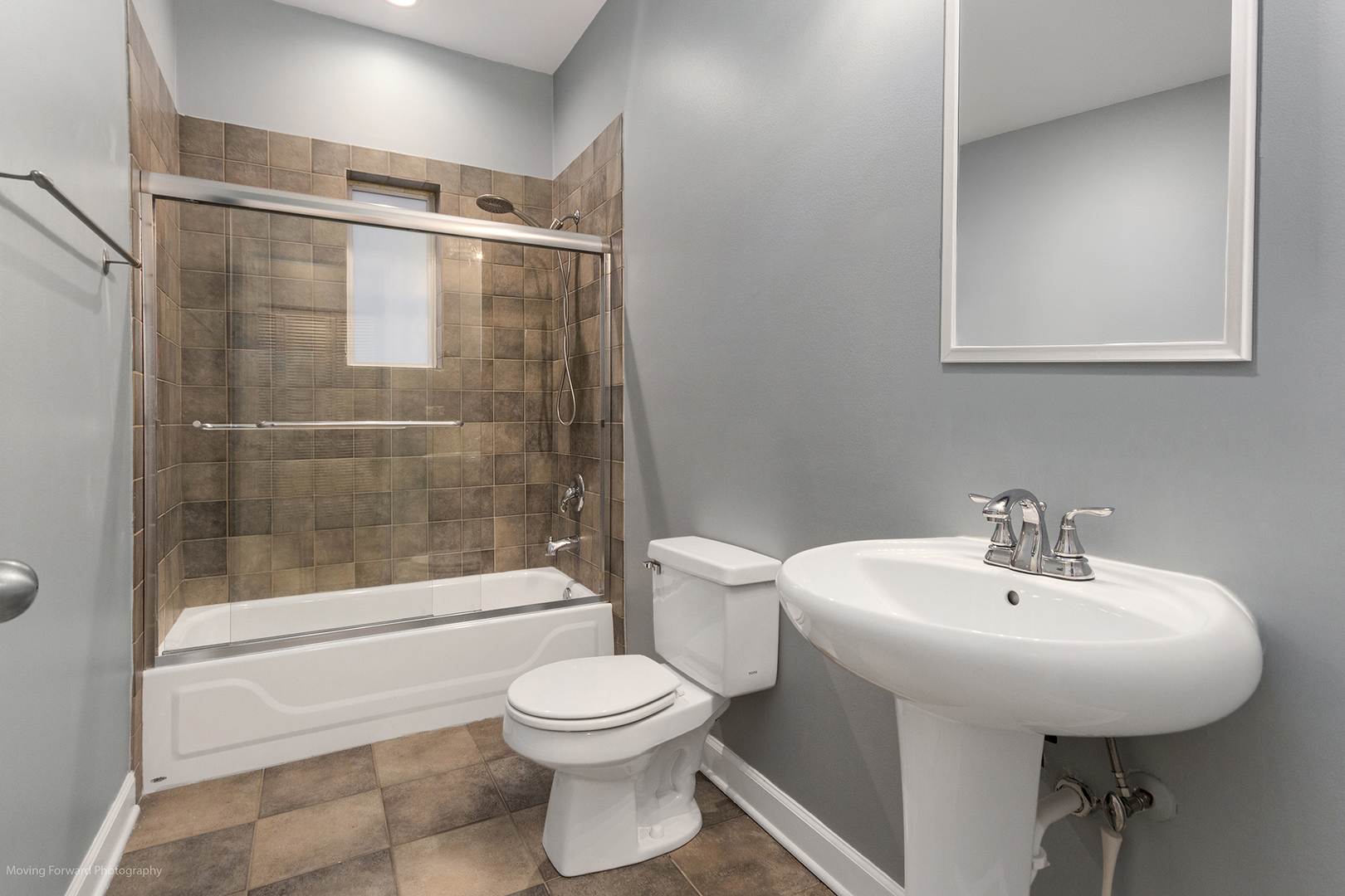 2352 W Bloomingdale Avenue Unit: 3W