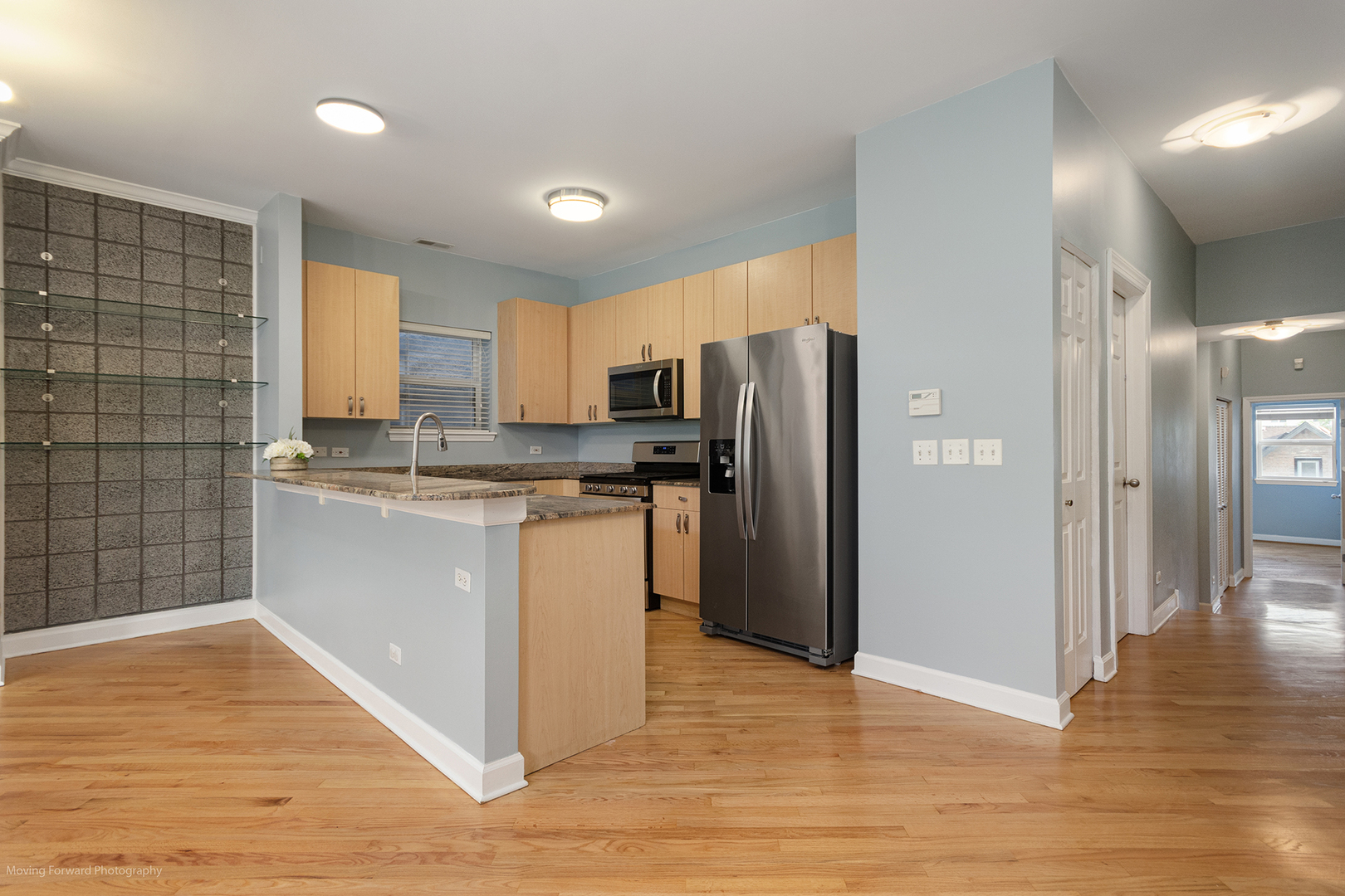 2352 W Bloomingdale Avenue Unit: 3W