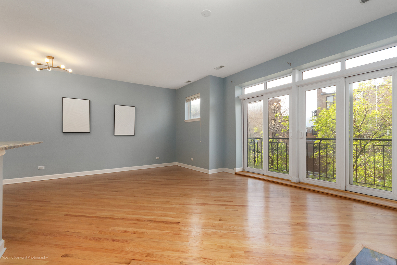 2352 W Bloomingdale Avenue Unit: 3W