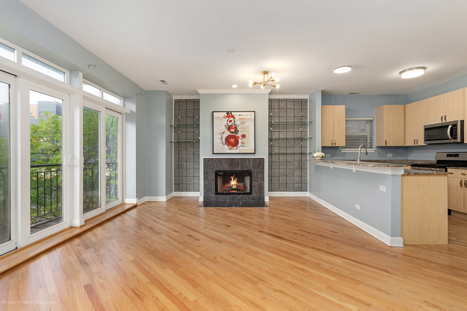 2352 W Bloomingdale Avenue Unit: 3W