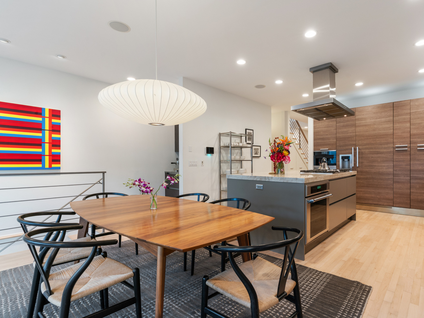 4823 N Oakley Avenue