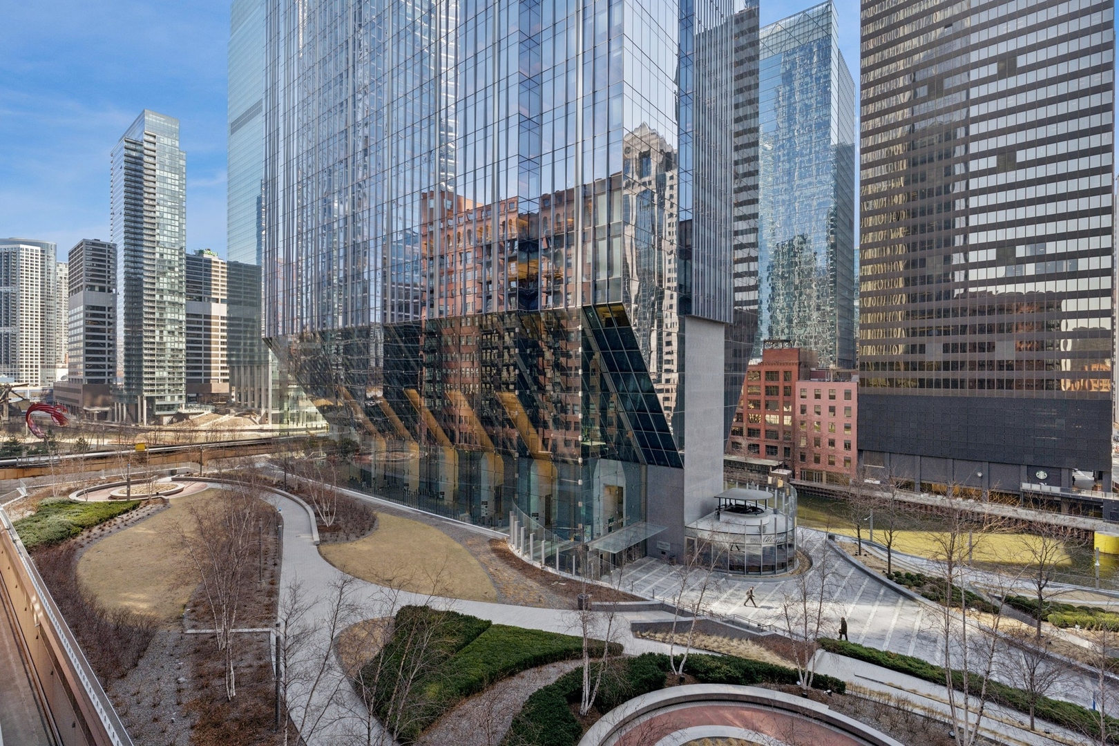 165 N Canal Street Unit: 723