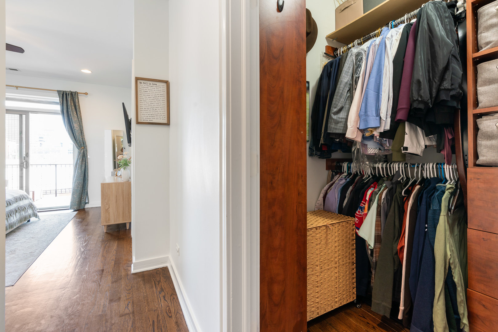 1425 W Grand Avenue Unit: 3E