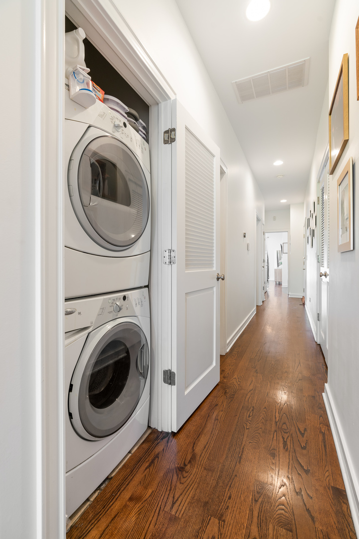 1425 W Grand Avenue Unit: 3E