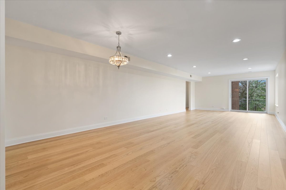1500 OAK Avenue Unit: 4C