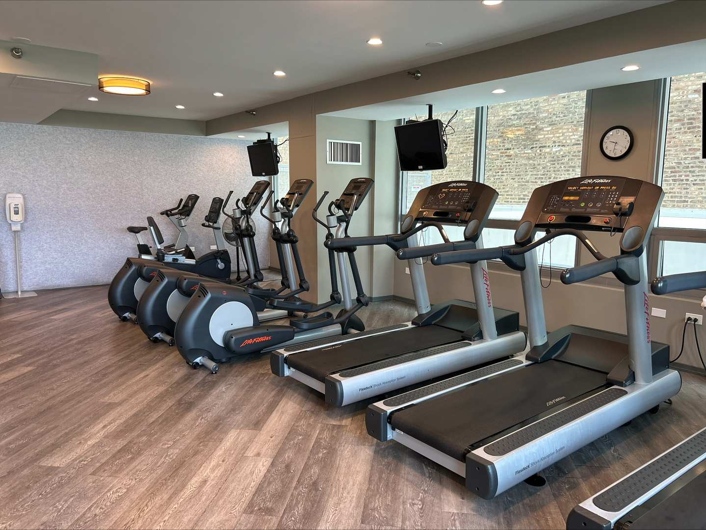 701 S Wells Street Unit: 1804