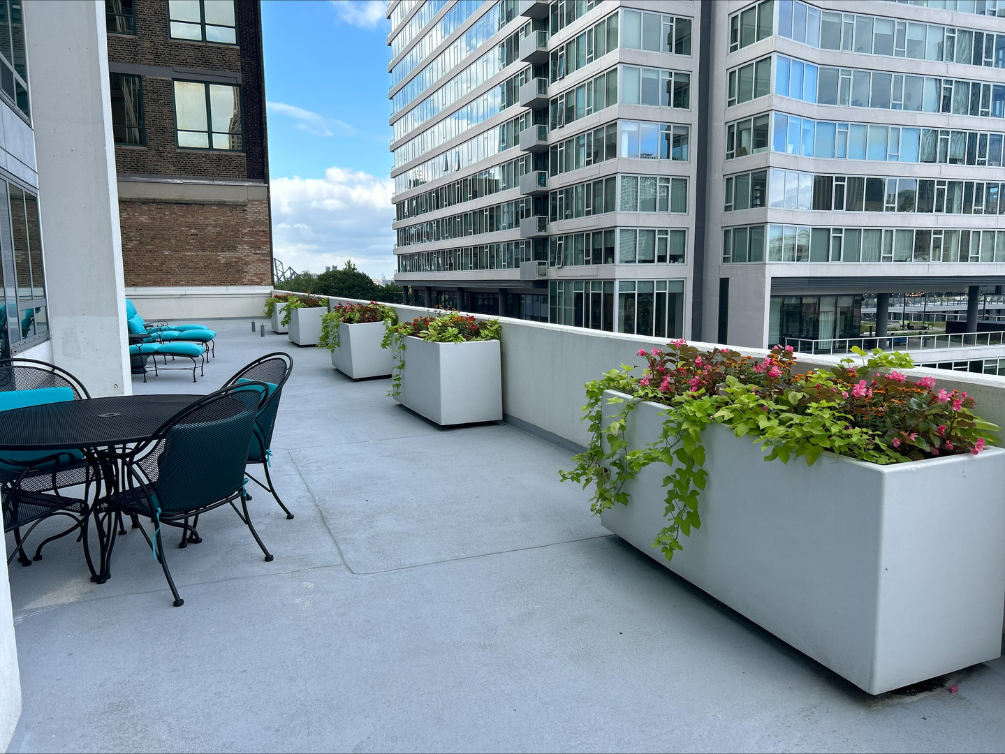 701 S Wells Street Unit: 1804