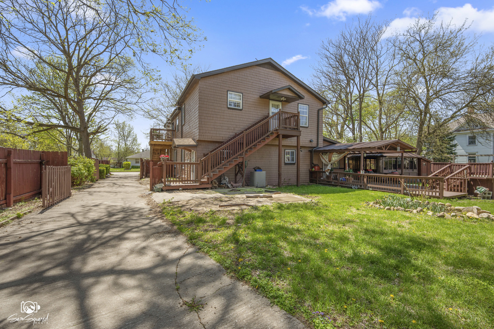103 E Saint Marys Street