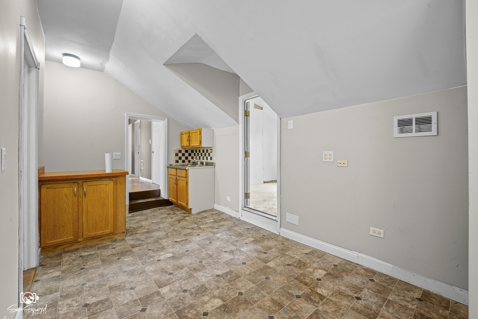 103 E Saint Marys Street