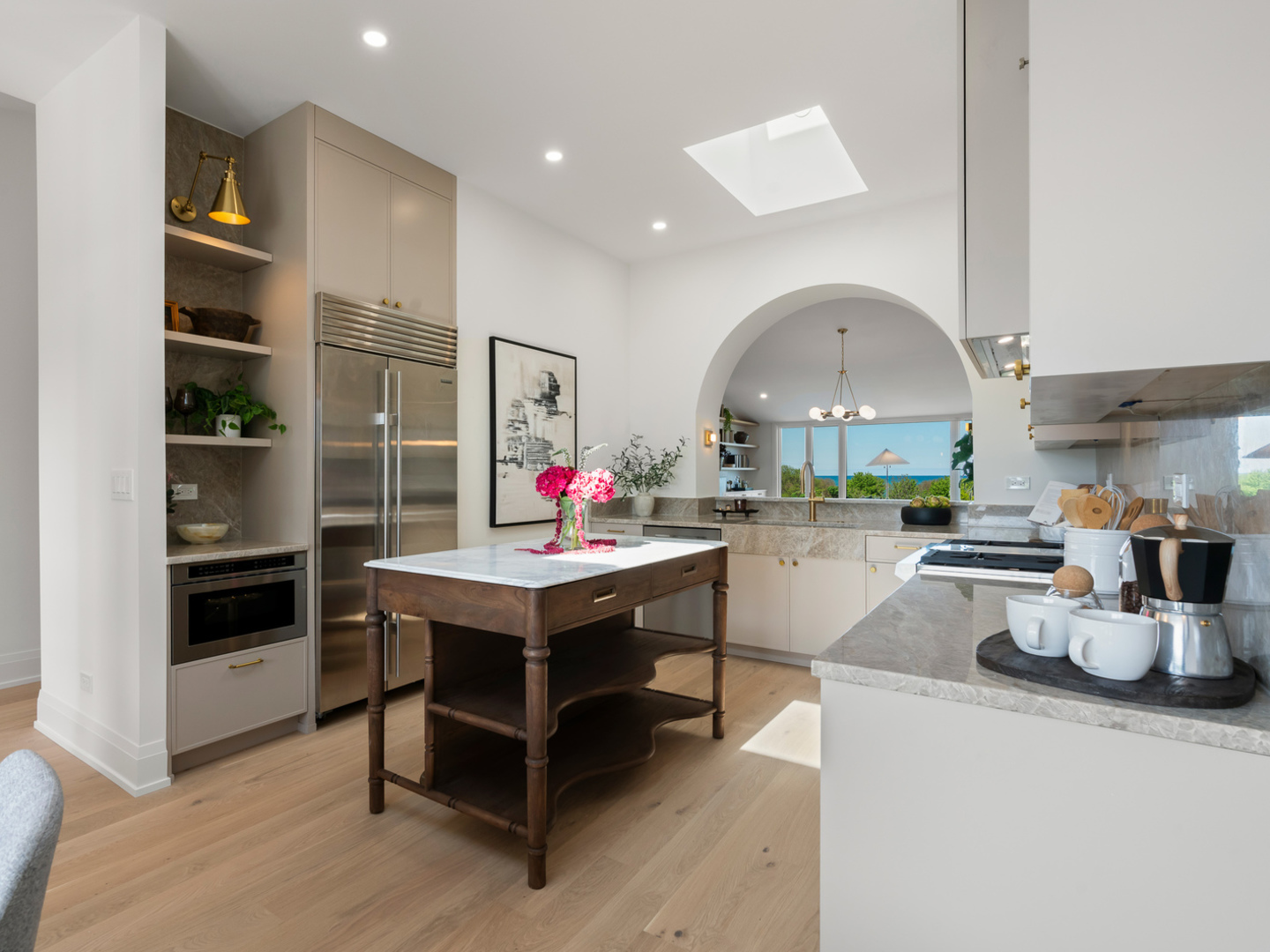 3700 N Lake Shore Drive Unit: 702