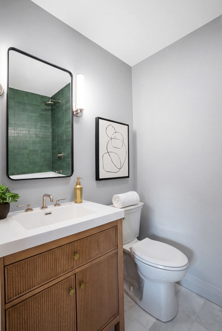 3700 N Lake Shore Drive Unit: 702