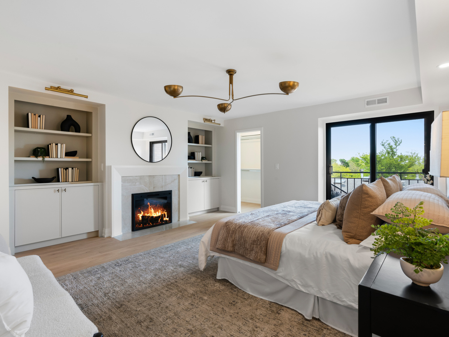 3700 N Lake Shore Drive Unit: 702