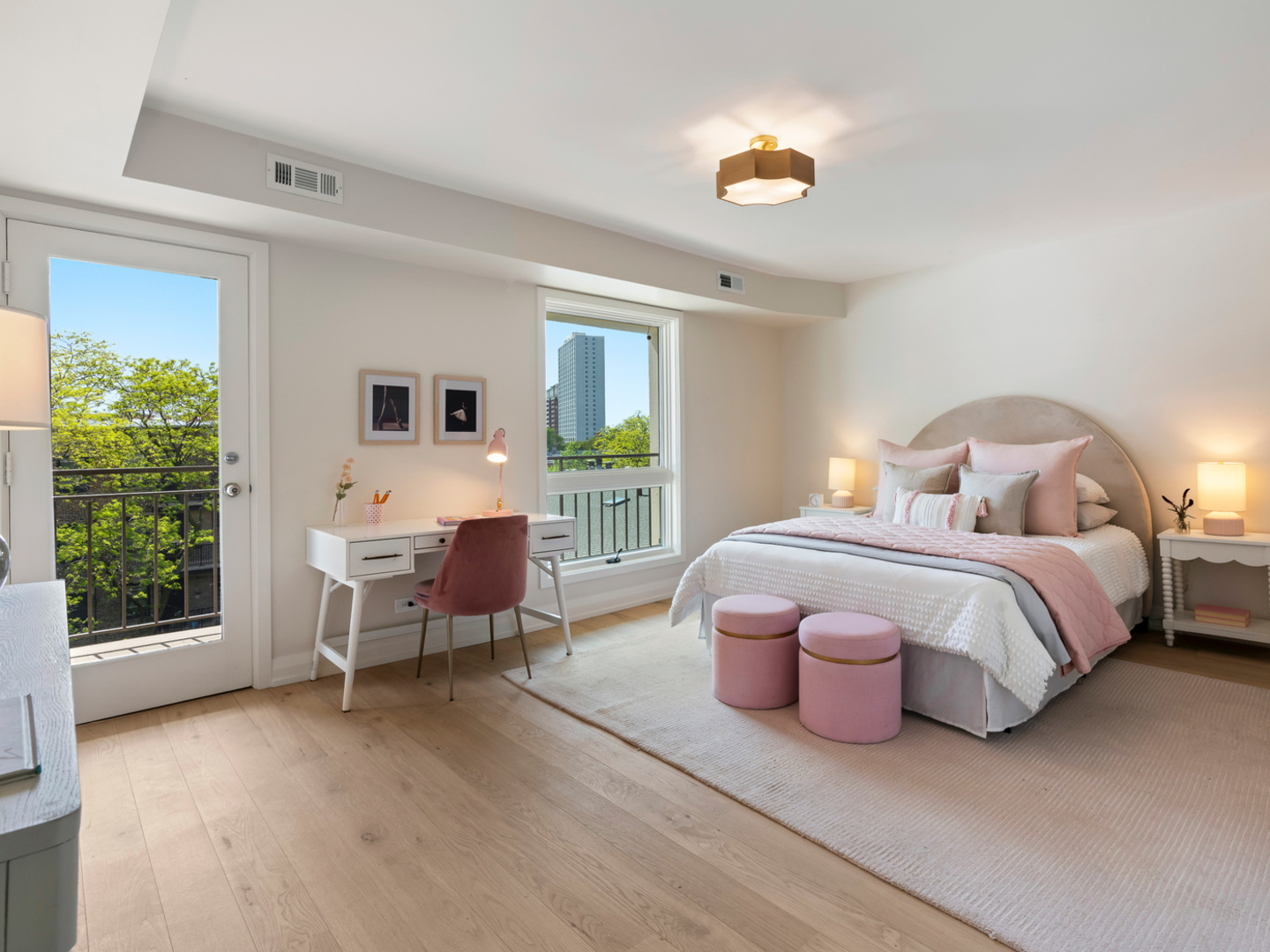 3700 N Lake Shore Drive Unit: 702