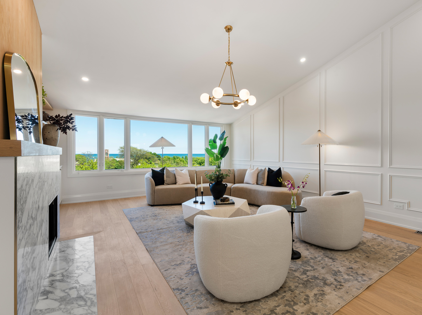 3700 N Lake Shore Drive Unit: 702