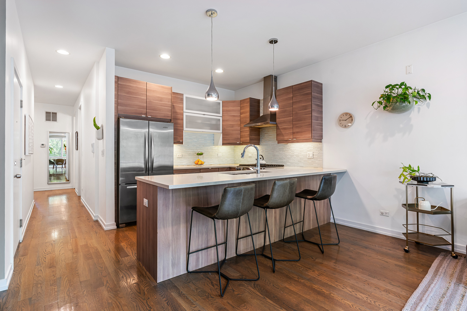 2324 W Huron Street Unit: 1E
