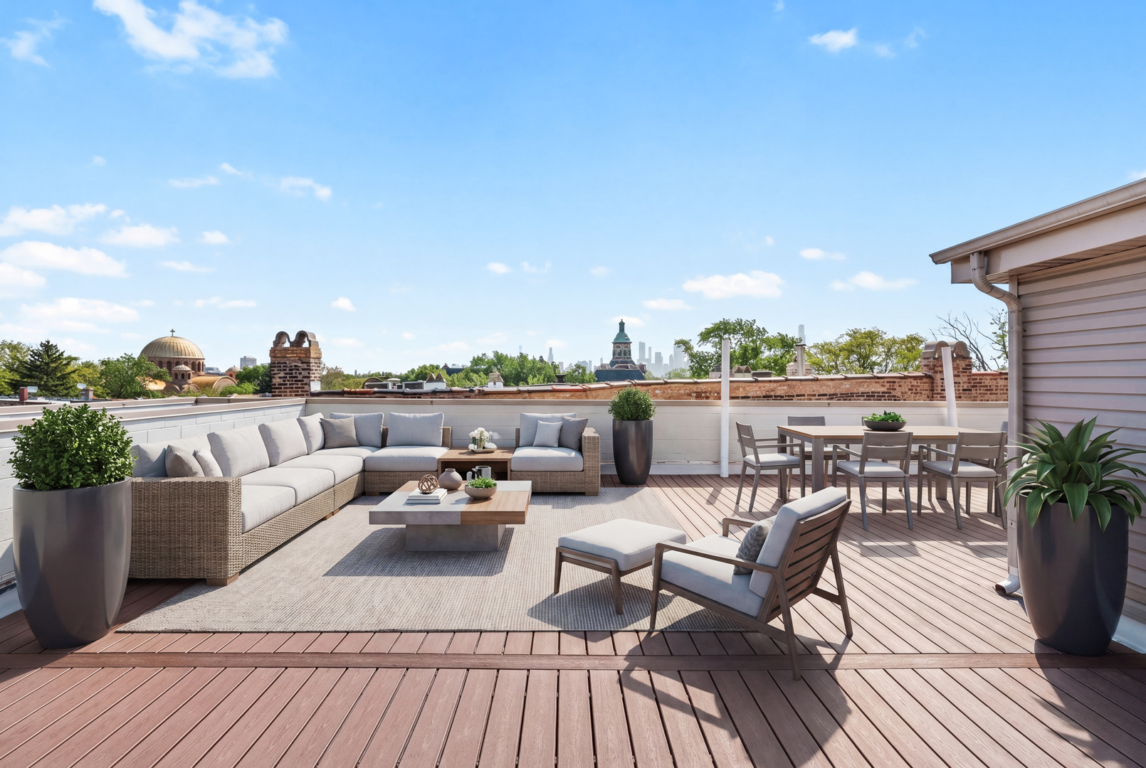 2324 W Huron Street Unit: 1E