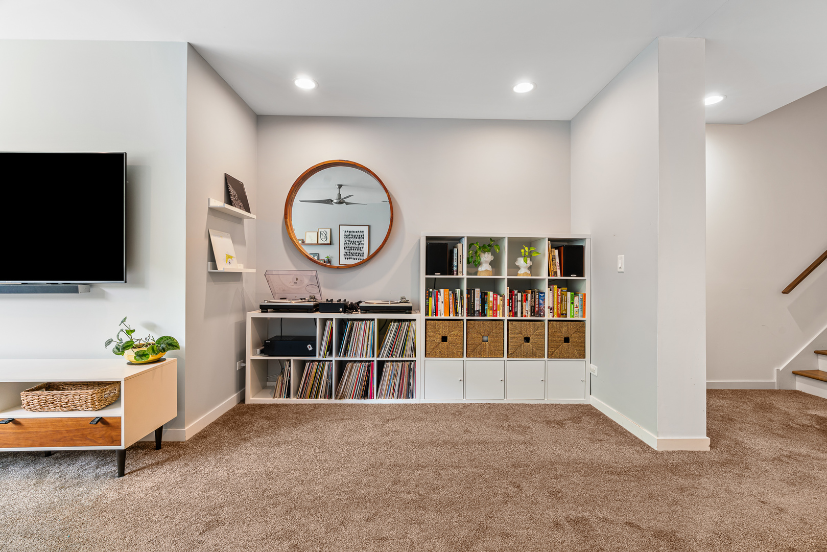 2324 W Huron Street Unit: 1E