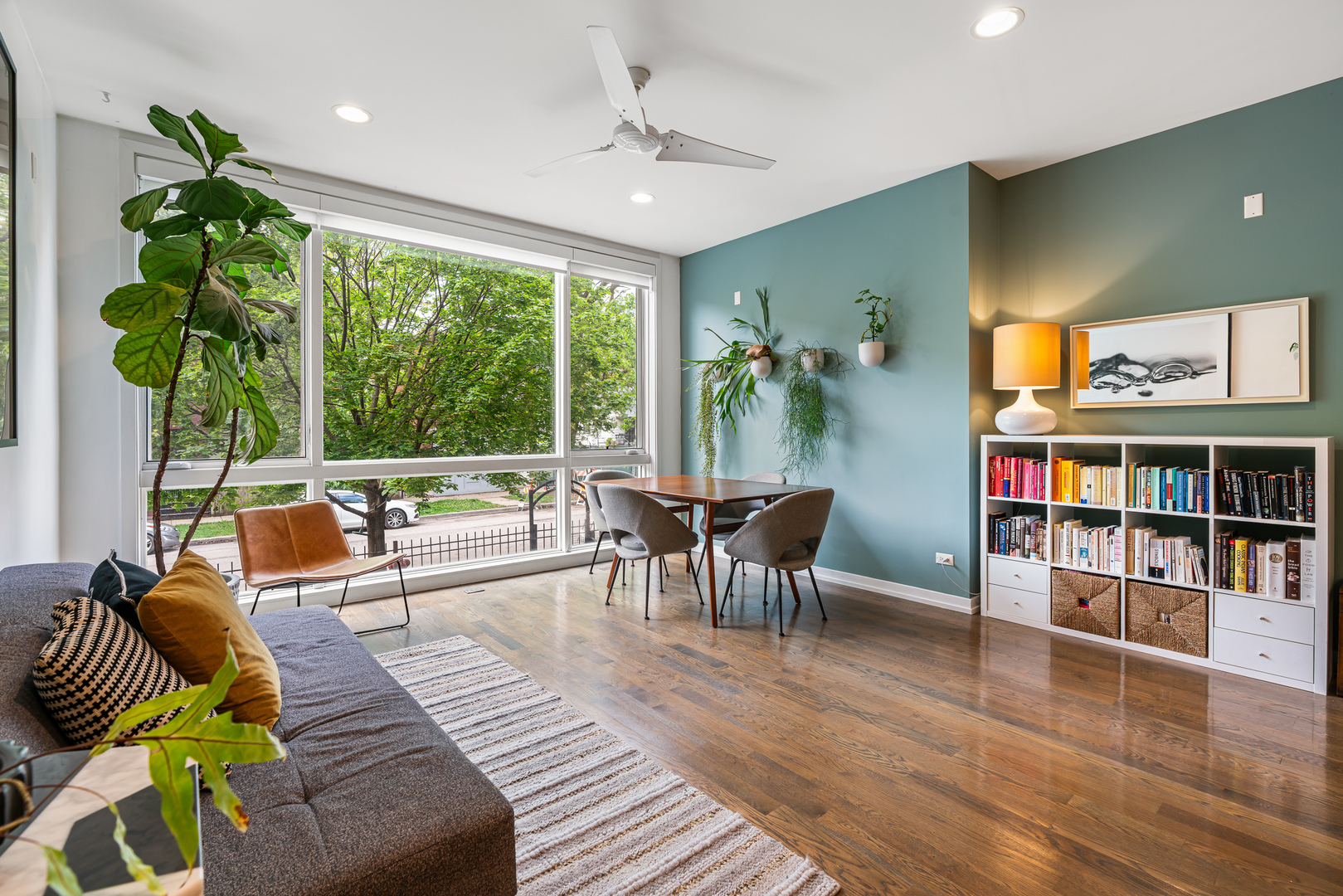 2324 W Huron Street Unit: 1E