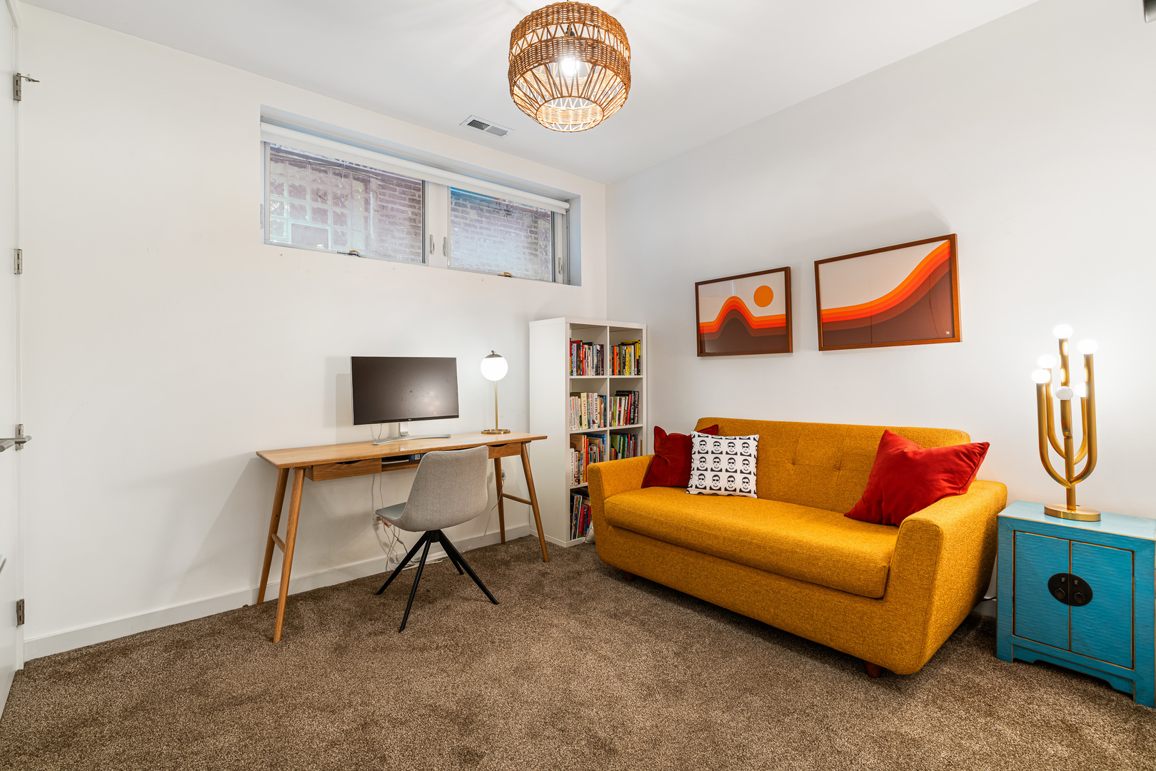 2324 W Huron Street Unit: 1E