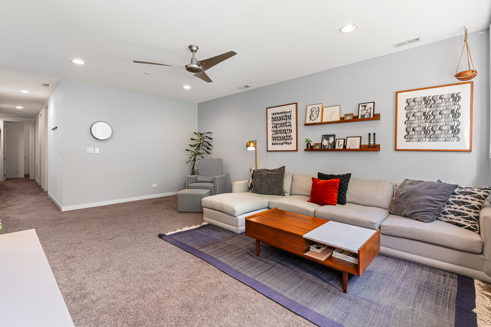 2324 W Huron Street Unit: 1E