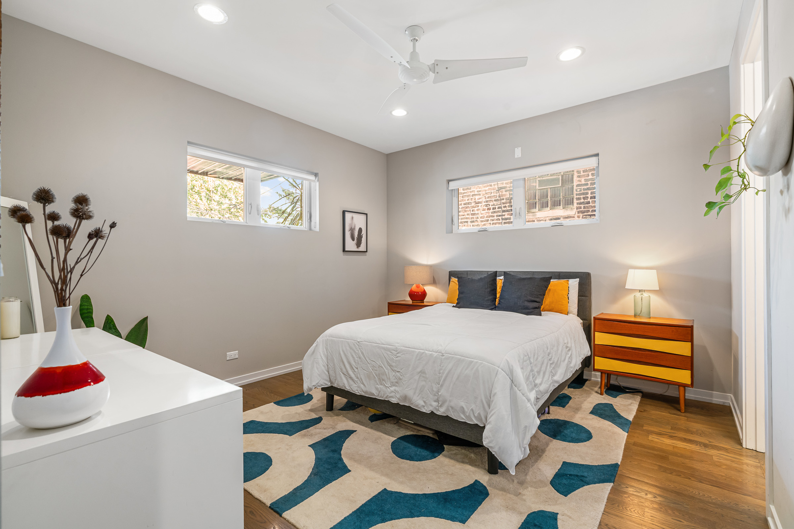2324 W Huron Street Unit: 1E